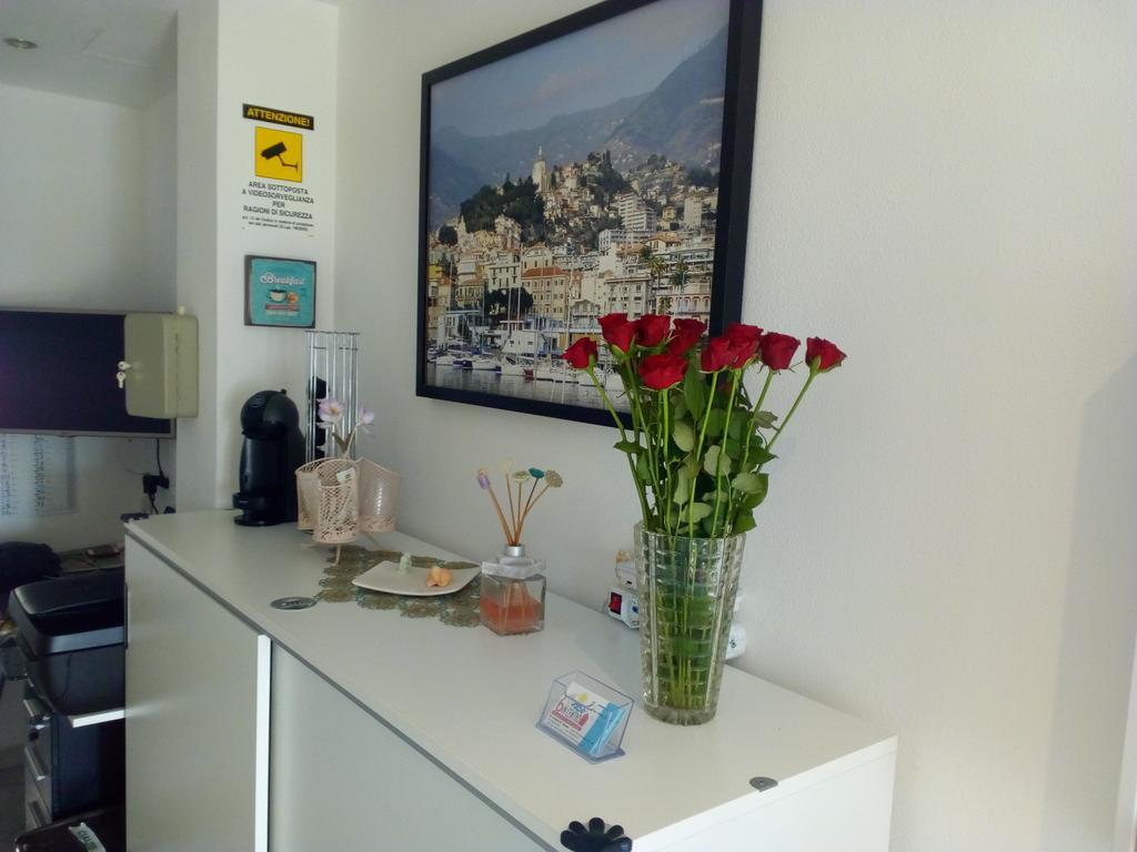 "6 In Centro" Guest House Σαν Ρέμο Εξωτερικό φωτογραφία