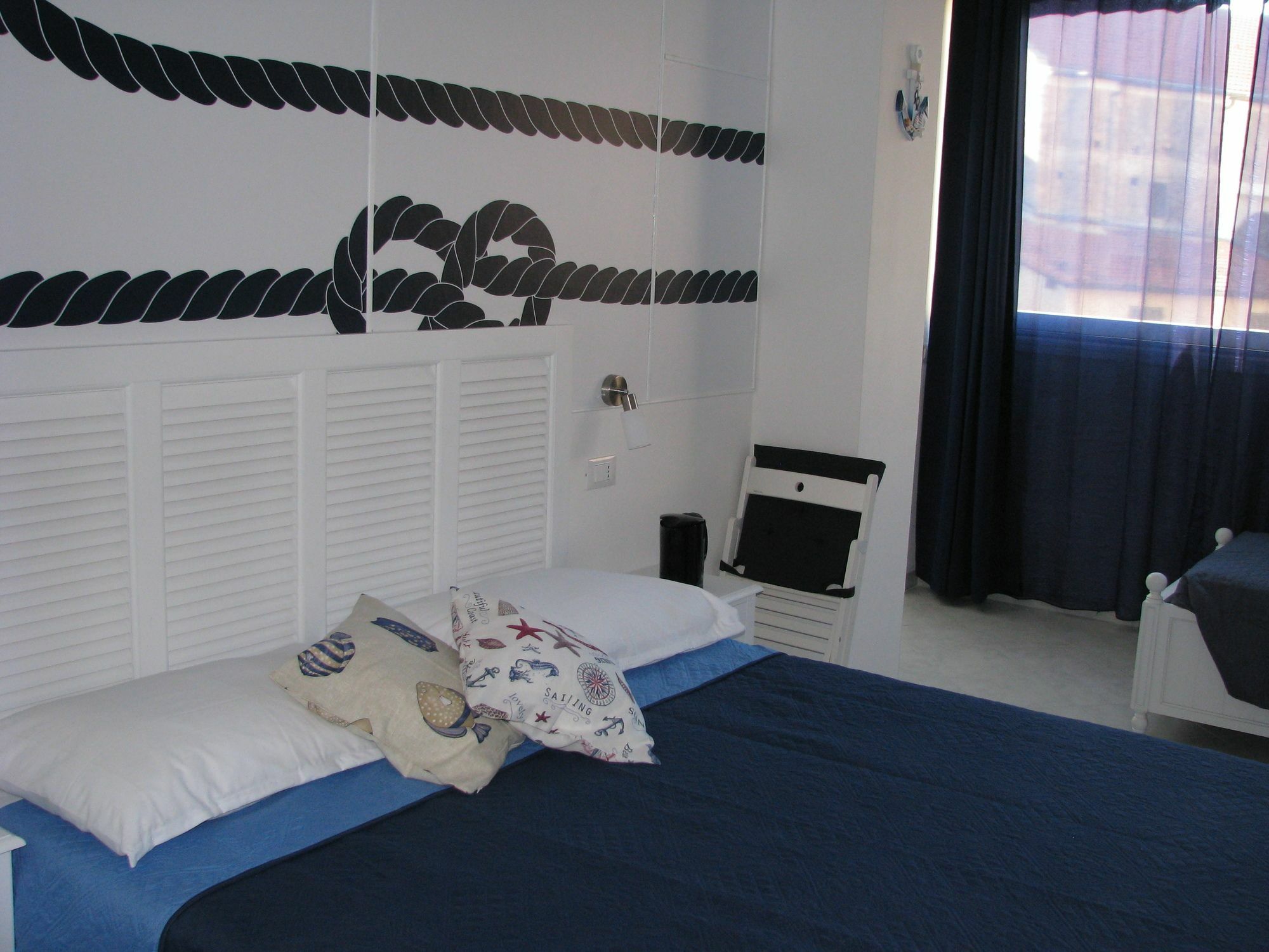 "6 In Centro" Guest House Σαν Ρέμο Εξωτερικό φωτογραφία